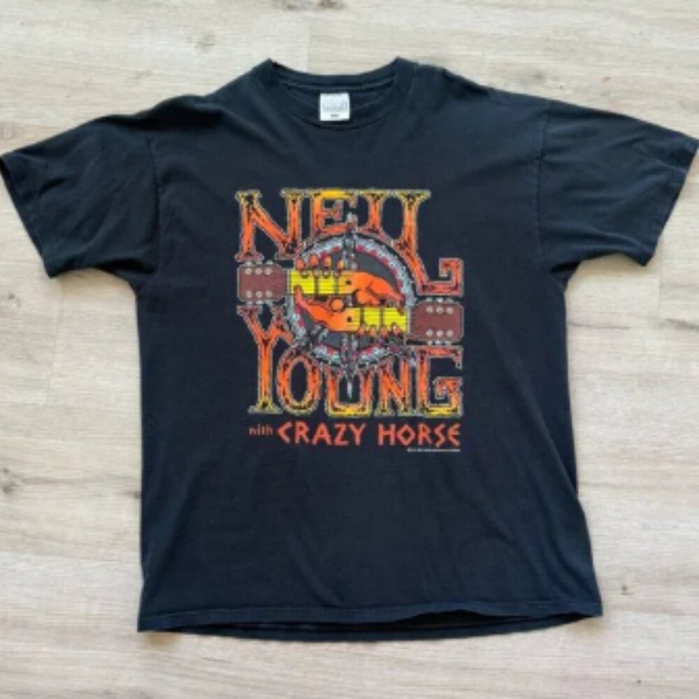 VTG 1996 Neil Young and Crazy Horse Tour T-Shirt XL Black Nice Man Rock Band